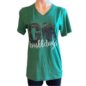 Green 'Go Bulldogs' V-Neck T-Shirt EUC